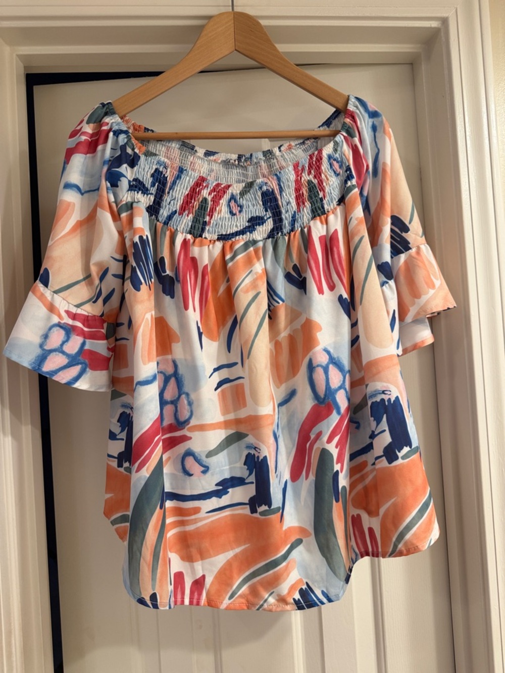 SHEIN Multicolor Abstract Off-Shoulder Blouse with Smocked Neckline